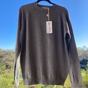 Comfortably Collared Men's Size Medium Perfect Slim Fit Gray Sweater NWT